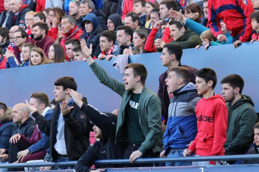 Fotos del partido entre Osasuna y Albacete de la jornada 36 de la Liga 123.