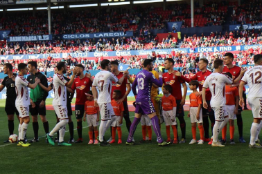 Fotos del partido entre Osasuna y Albacete de la jornada 36 de la Liga 123.