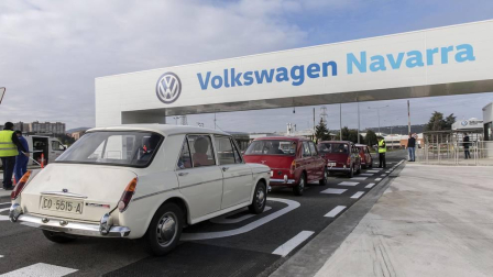 Volkswagen Navarra restaura el primer coche fabricado en Landaben en 1966
