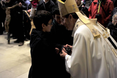 La más multitudinaria de las romerías que al cabo del año se celebran al santuario de Ujué.
