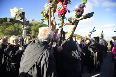 La más multitudinaria de las romerías que al cabo del año se celebran al santuario de Ujué.