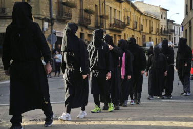 La más multitudinaria de las romerías que al cabo del año se celebran al santuario de Ujué.