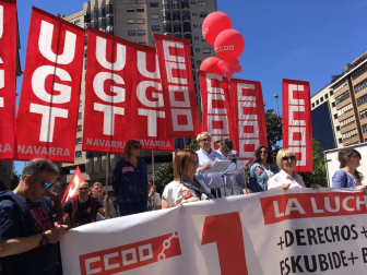 Manifestación de UGT y CC OO de Navarra por el 1 de mayo en Pamplona