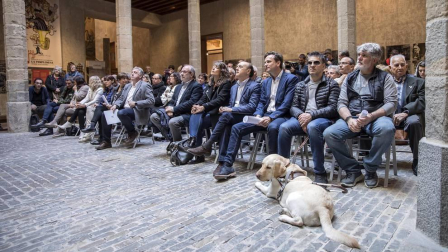 El Palacio del Condestable de Pamplona acoge desde este martes una exposición retrospectiva que conmemora los cien años de historia de la banda municipal de música "La Pamplonesa".