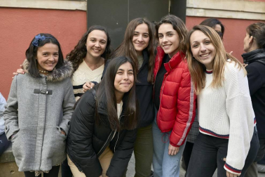 El cantante y compositor Alfred García presentó en la Sala Zentral de Pamplona su primer álbum de estudio, titulado 1016, número que este joven llevó durante el casting para entrar en el programa televisivo Operación Triunfo 2017. Un trabajo que ha contado con señaladas colaboraciones como las de Love Of Lesbian, Pavvla, Carlos Sadness o Amaia Romero. La sala de conciertos pamplonesa colgó días antes el cartel de no hay entradas.