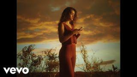 Videoclip de 'El relámpago', primer sencillo oficial de Amaia Romero