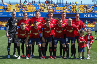 Galería de imágenes del partido disputado este sábado en el estadio de Santo Domingo.
