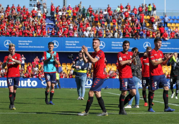 Galería de imágenes del partido disputado este sábado en el estadio de Santo Domingo.