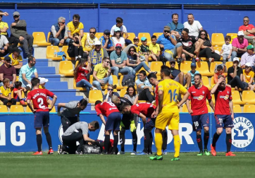 Galería de imágenes del partido disputado este sábado en el estadio de Santo Domingo.