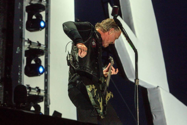 El concierto más multitudinario de Metallica en España, probablemente también uno de los más numerosos de su propia historia, se ha celebrado este viernes en Madrid ante 68.000 personas.