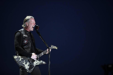 El concierto más multitudinario de Metallica en España, probablemente también uno de los más numerosos de su propia historia, se ha celebrado este viernes en Madrid ante 68.000 personas.