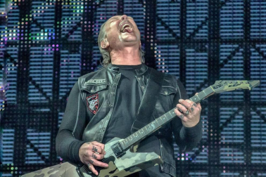 El concierto más multitudinario de Metallica en España, probablemente también uno de los más numerosos de su propia historia, se ha celebrado este viernes en Madrid ante 68.000 personas.