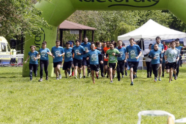 320 deportistas han afrontado la primera edición de la Titan Cross, una nueva carrera de obstáculos (OCR) surgida por la iniciativa de la Asociación Juvenil Becabe.