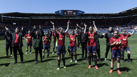 Osasuna Femenino superó al Santa Teresa Badajoz (2-1) con goles de Patricia Zugasti y Lorena Herrera, pero no logró el pase a la final de la fase de ascenso a LaLiga Iberdrola, en un duelo en el que las navarras mostraron mayor ambición en el campo que su rival.