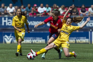 Osasuna Femenino superó al Santa Teresa Badajoz (2-1) con goles de Patricia Zugasti y Lorena Herrera, pero no logró el pase a la final de la fase de ascenso a LaLiga Iberdrola, en un duelo en el que las navarras mostraron mayor ambición en el campo que su rival.