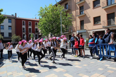 Muñoz y Carrera vencen en la Vuelta a la Mejana. Un total de 929 atletas participaron en la XXXIX edición de esta popular cita de la capital ribera