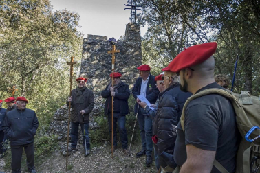 El Partido Carlista celebra su reunión anual en Montejurra.