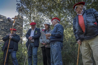 El Partido Carlista celebra su reunión anual en Montejurra.