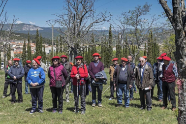 El Partido Carlista celebra su reunión anual en Montejurra.