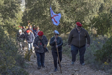 El Partido Carlista celebra su reunión anual en Montejurra.