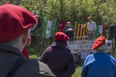 El Partido Carlista celebra su reunión anual en Montejurra.