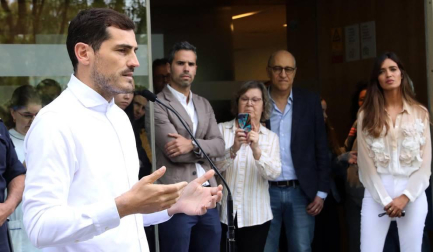El meta español del Oporto abandonó el centro en el que tuvo que ser operado tras sufrir un infarto.
