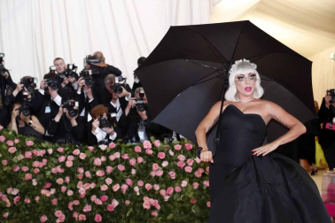 La cantante se cambió cuatro veces de vestido