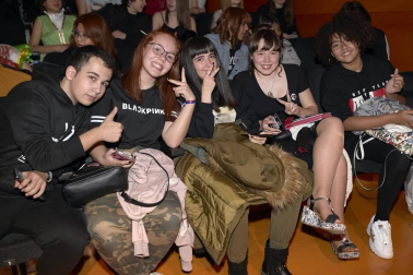 La tarde del sábado 4 de mayo la Casa de la Juventud de Pamplona acogió la Otaku night con un variado programa que incluyó actos como karaoke friki, proyecciones de animación japonesa, taller de pixeles, campeonato de Pokemon Sol y Luna, torneo de Dragon Ball Fighter Z, exhibición de K-POP, degustación de comida japonesa, torneo de Super Smash Bros Ultimate, concurso de Cosplay, concurso de Dance y karaoke o entrega de premios.