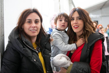 Barañáin celebró, del 3 al 5 de mayo, un cuarto de siglo de su Festival Internacional de Títeres. Una cita cultural ya asentada en la Comarca de Pamplona, que ha contado en esta edición con la participación de diez compañías de títeres y marionetas, tres de ellas llegadas desde Italia/Australia, Argentina y Bélgica.
