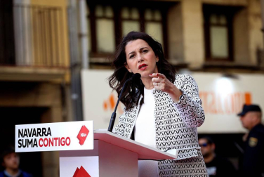 La portavoz nacional de Ciudadanos estuvo en la Plaza Consistorial junto a José Jacier Esparza este martes, 14 de mayo.