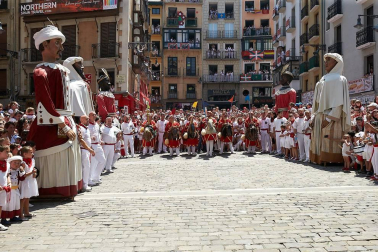 Fotos de los gigantes y cabezudos de Pamplona, 14 de julio de San Fermín 2018