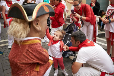 Fotos de los gigantes y cabezudos de Pamplona, 13 de julio de San Fermín 2018