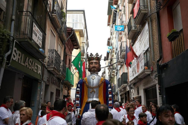 Fotos de los gigantes y cabezudos de Pamplona, 13 de julio de San Fermín 2018