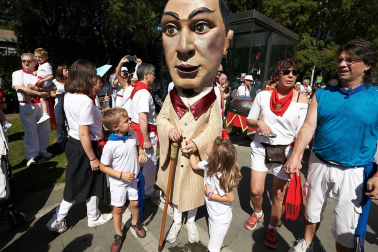 Salida de los gigantes y cabezudos de Pamplona, 10 de julio de San Fermín 2018