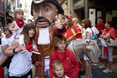 Salida de los gigantes y cabezudos de Pamplona, 10 de julio de San Fermín 2018