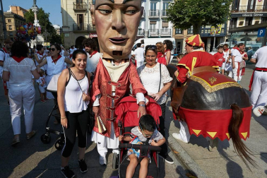 Salida de los gigantes y cabezudos de Pamplona, 10 de julio de San Fermín 2018