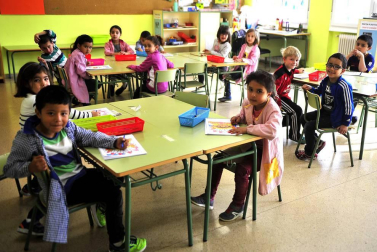 Alumnado del CP San Bartolomé de Marcilla durante una jornada lectiva.