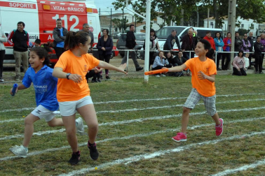 El viernes 11 de mayo Figarol acogió las XLVIII olimpiadas escolares en las que, además del colegio local, participaron los de Caparroso, Rada, Mélida, Santacara, Carcastillo y Murillo el Fruto. Una jornada deportiva organizada desde el colegio público Nuestra Señora de Ujué de Figarol, que contó con el apoyo de numerosos colectivos locales, como la apyma, el concejo, las peñas, la asociación de mujeres, el club de jubilados y la cooperativa agrícola AN.