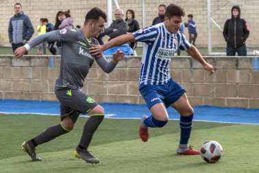 Galería de fotos de la victoria que ha dado la permanencia al Izarra