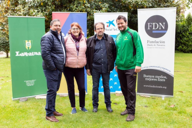 Más de 70 personas se acercaron al club C.D. Larraina para sumar kilómetros en un evento de zumba enmarcado dentro de la iniciativa 'Reto solidario' organizada por Fundación Diario de Navarra y Obra Social “la Caixa”. Esta actividad fue promocionada por la Asociación de Entidades Deportivas y de Ocio de Navarra (AEDONA) y sus 11 clubes, que colaboran en este reto con un ambicioso objetivo: lograr 200.000 km en ocho semanas.