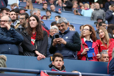 Fotos del búscate en la grada del Osasuna - Unión Deportiva Las Palmas