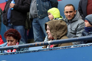 Fotos del búscate en la grada del Osasuna - Unión Deportiva Las Palmas