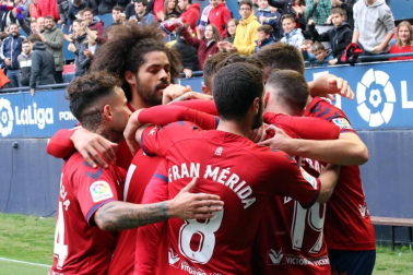Galería de imágenes del Osasuna-Las Palmas disputado este sábado en El Sadar.