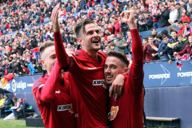Galería de imágenes del Osasuna-Las Palmas disputado este sábado en El Sadar.