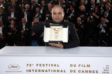 Antonio Banderas ha recibido el premio a mejor actor por su papel en 'Dolor y gloria'. La Palma de Oro ha sido para Bong Joon-ho por 'Parasite'