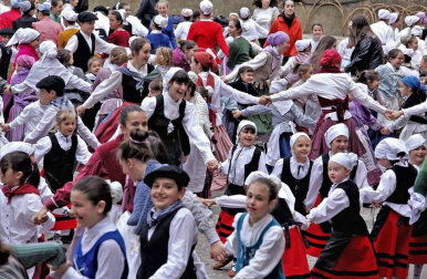 El centro de Pamplona vivió este sábado una jornada de eventos múltiples y solapados