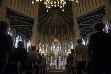 La corporación municipal subió casi al completo a la basílica en el que fue el último acto oficial de la legislatura