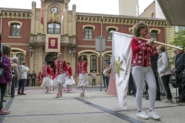La corporación municipal subió casi al completo a la basílica en el que fue el último acto oficial de la legislatura