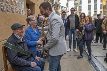 La corporación municipal subió casi al completo a la basílica en el que fue el último acto oficial de la legislatura