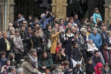 Los gigantes llenan las calles de Estella por las fiestas de la Virgen del Puy